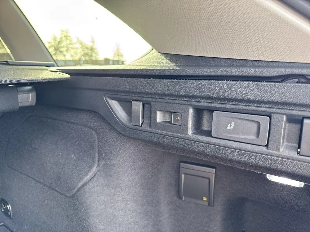 Volkswagen Passat Variant 2.0 TDI 110kW DSG7 Elegance | 150 uit 2025, foto 14