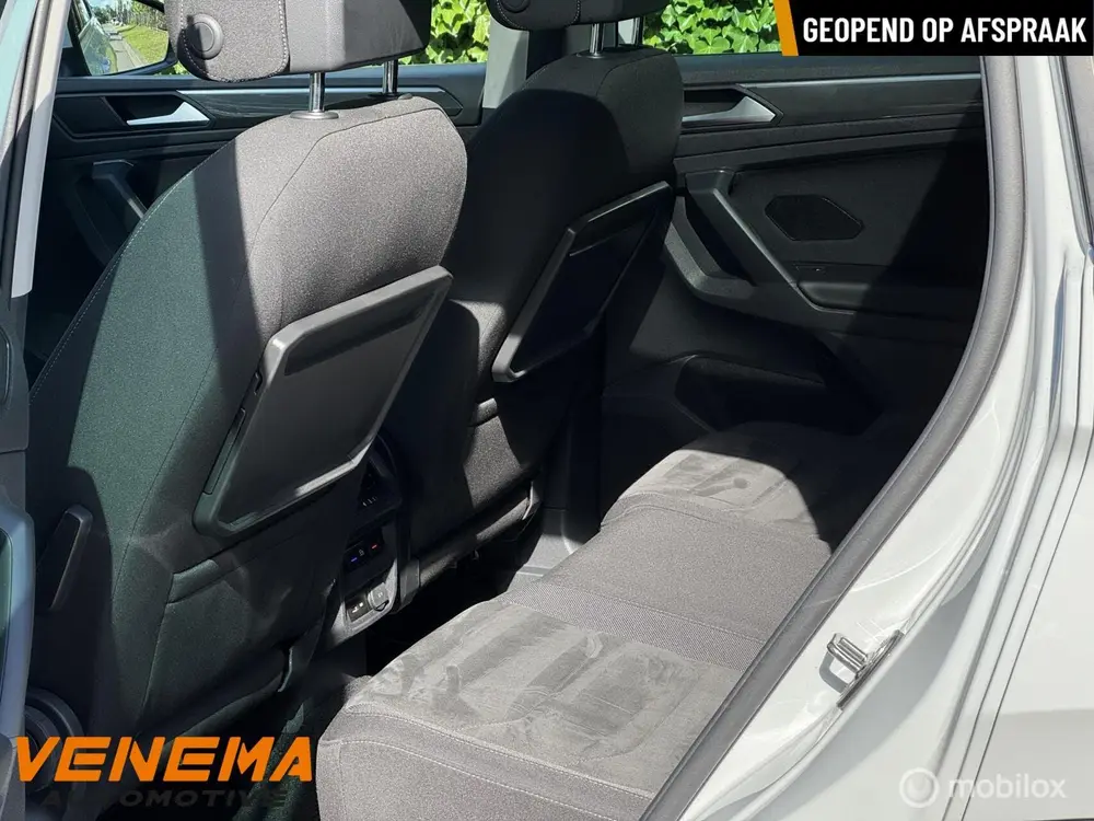 Volkswagen Tiguan Vw Tiguan 1.5 TSI ACT DSG R-Line | Panodak | Virtual Cockpit uit 2019, foto 20