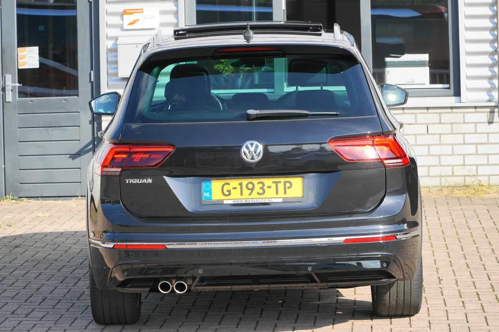 Volkswagen Tiguan 1.5 TSI 1STE EIGENAAR R-LINE PANO uit 2019, foto 7