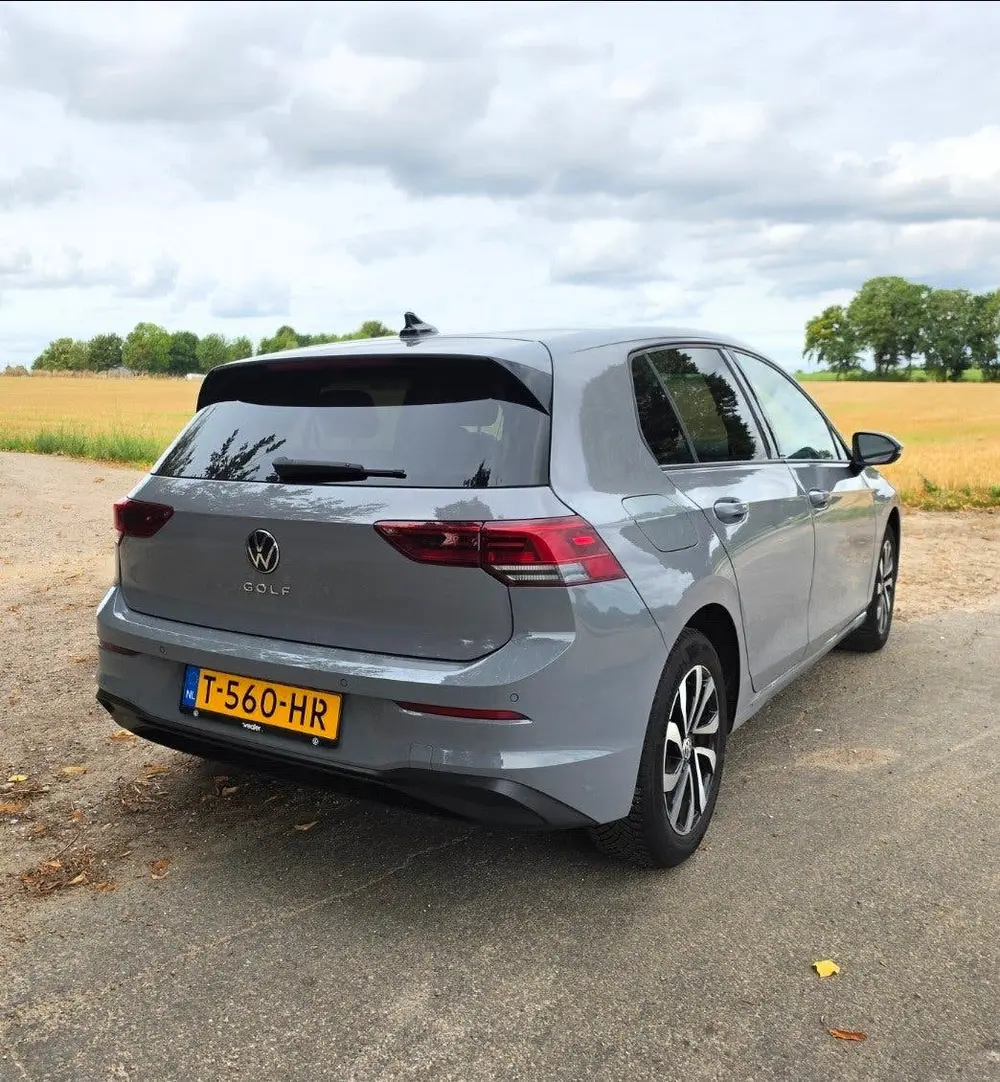 Volkswagen Golf 8 1.0 TSI 110pk, HarmanKardon, Stoeverw, AC uit 2021, foto 2
