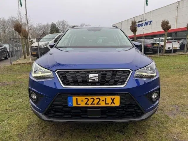 SEAT Arona 1.0TSI STYLE BUSINESS INTENSE+ uit 2021, foto 2