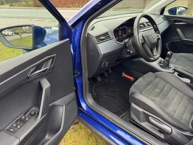SEAT Arona 1.0TSI STYLE BUSINESS INTENSE+ uit 2021, foto 7