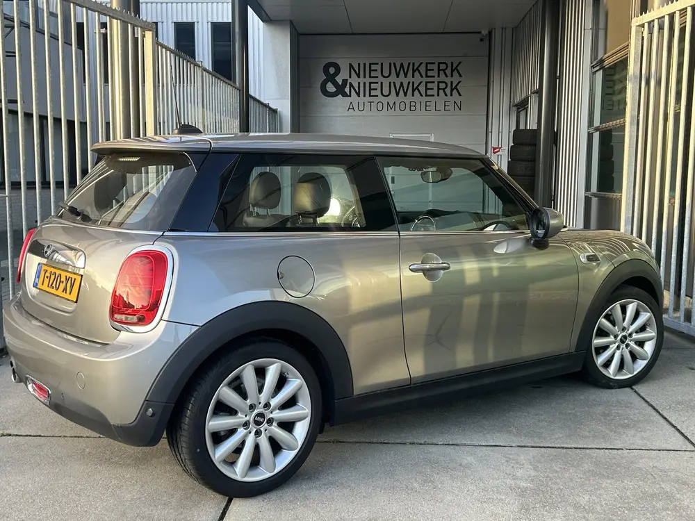 Mini One 1.5 One Chili uit 2020, foto 2