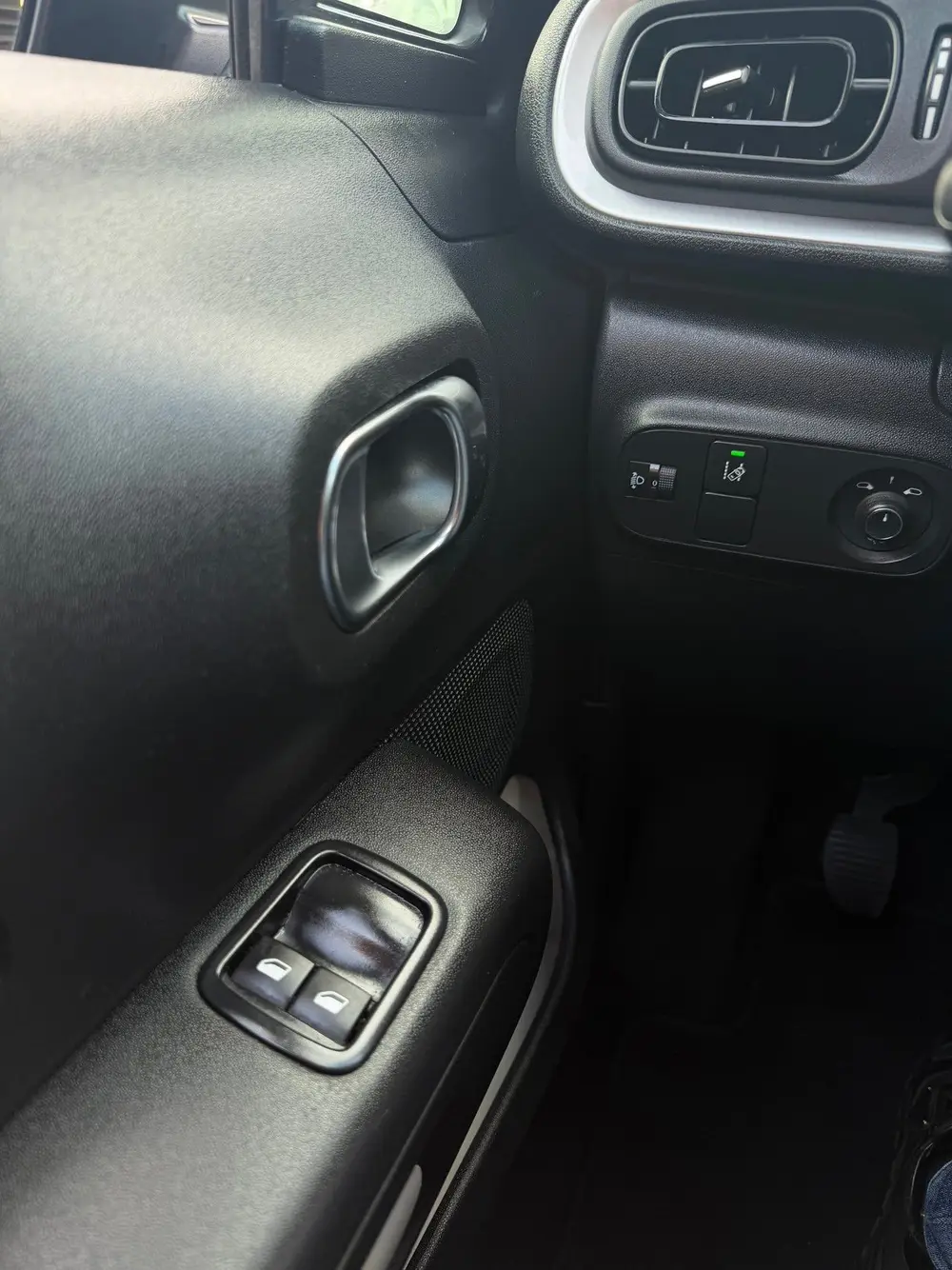 Citroën C3 Citroen C3 1.2 PureTech Airco|Cruisec|Pdc|Navi|Nap uit 2019, foto 9