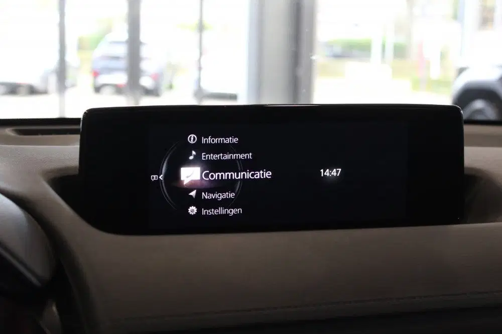 Mazda MX-30 CARPLAY uit 2021, foto 10