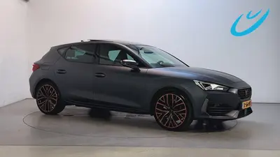 Cupra Leon 1.4 e-Hybrid 245pk VZ Business Sfeerverlichting P uit 2021