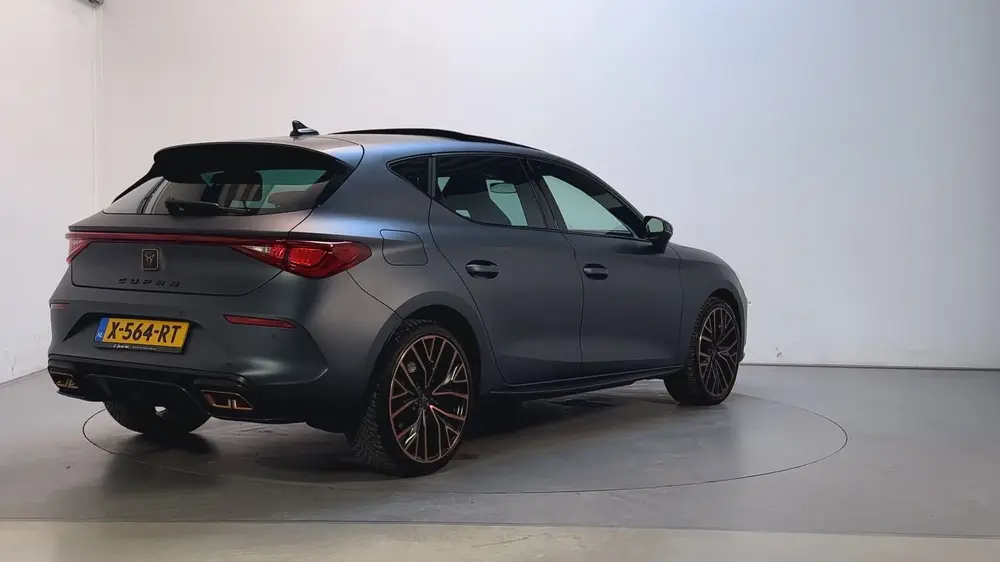 Cupra Leon 1.4 e-Hybrid 245pk VZ Business Sfeerverlichting P uit 2021, foto 3