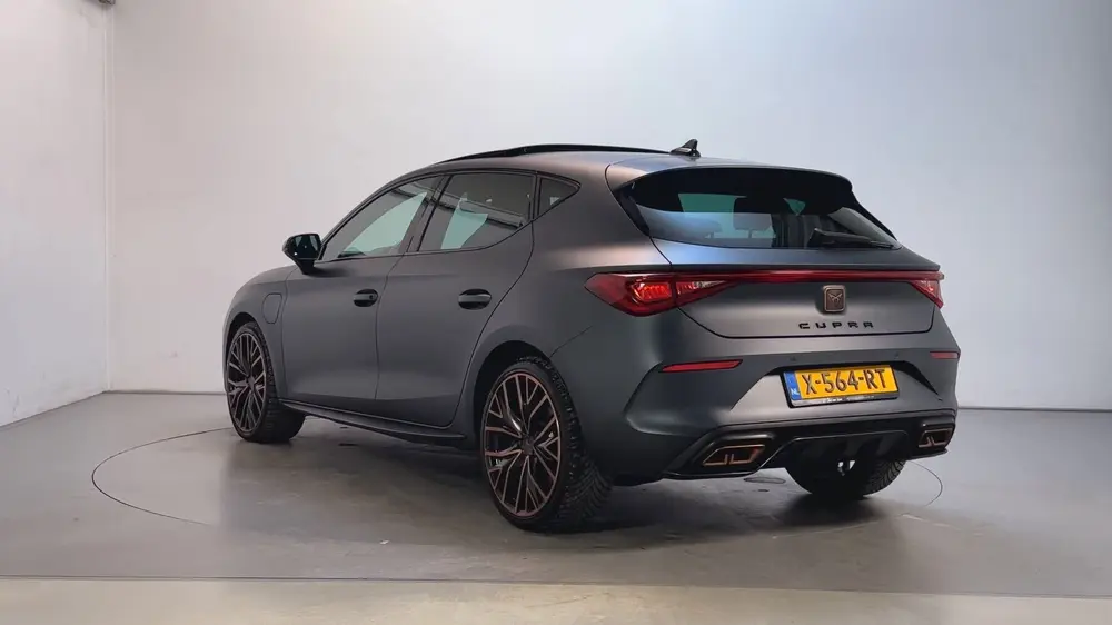Cupra Leon 1.4 e-Hybrid 245pk VZ Business Sfeerverlichting P uit 2021, foto 6