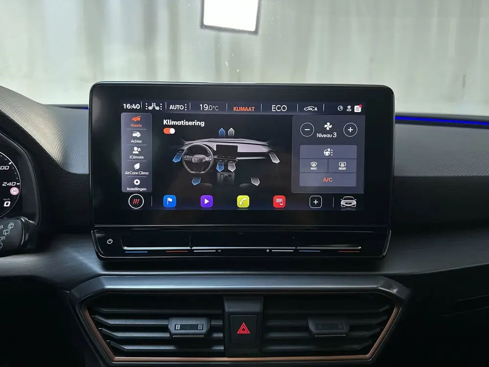 Cupra Leon 1.4 e-Hybrid 245pk VZ Business Sfeerverlichting P uit 2021, foto 9