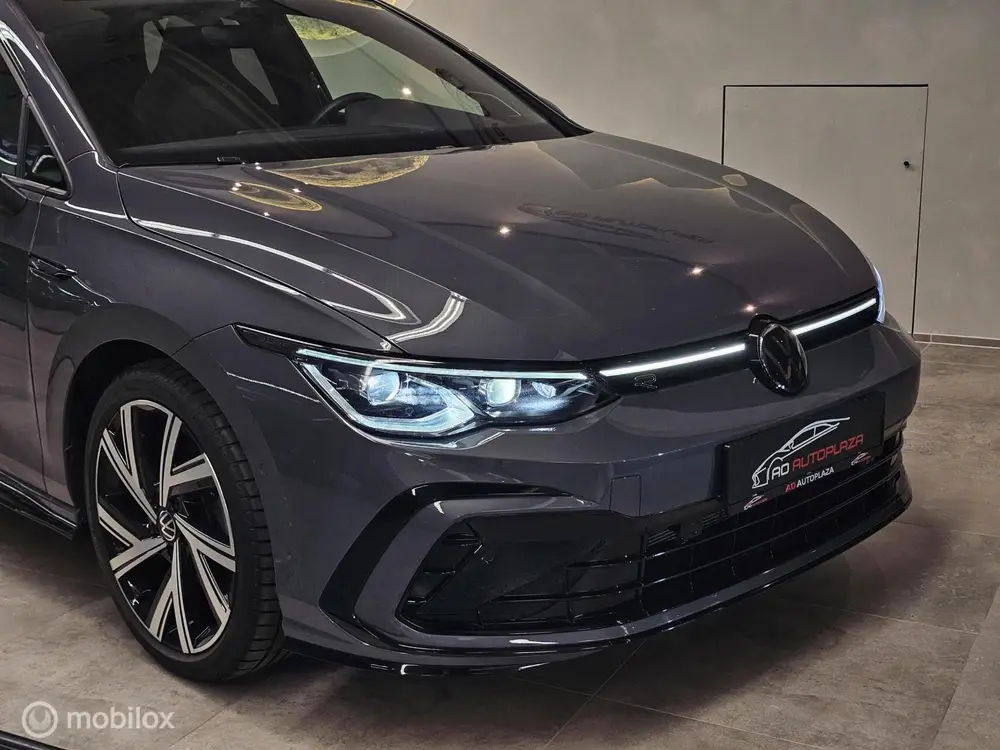 Volkswagen Golf 1.5 eTSI 3x R-Line Panorama/H&K/Keyless/IQ L uit 2022, foto 13
