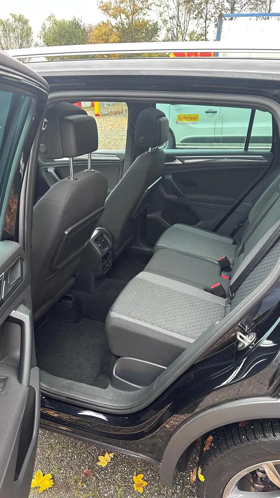 Volkswagen Tiguan 1.5 TSI R-line 150pk 2019 Zwart uit 2019, foto 8