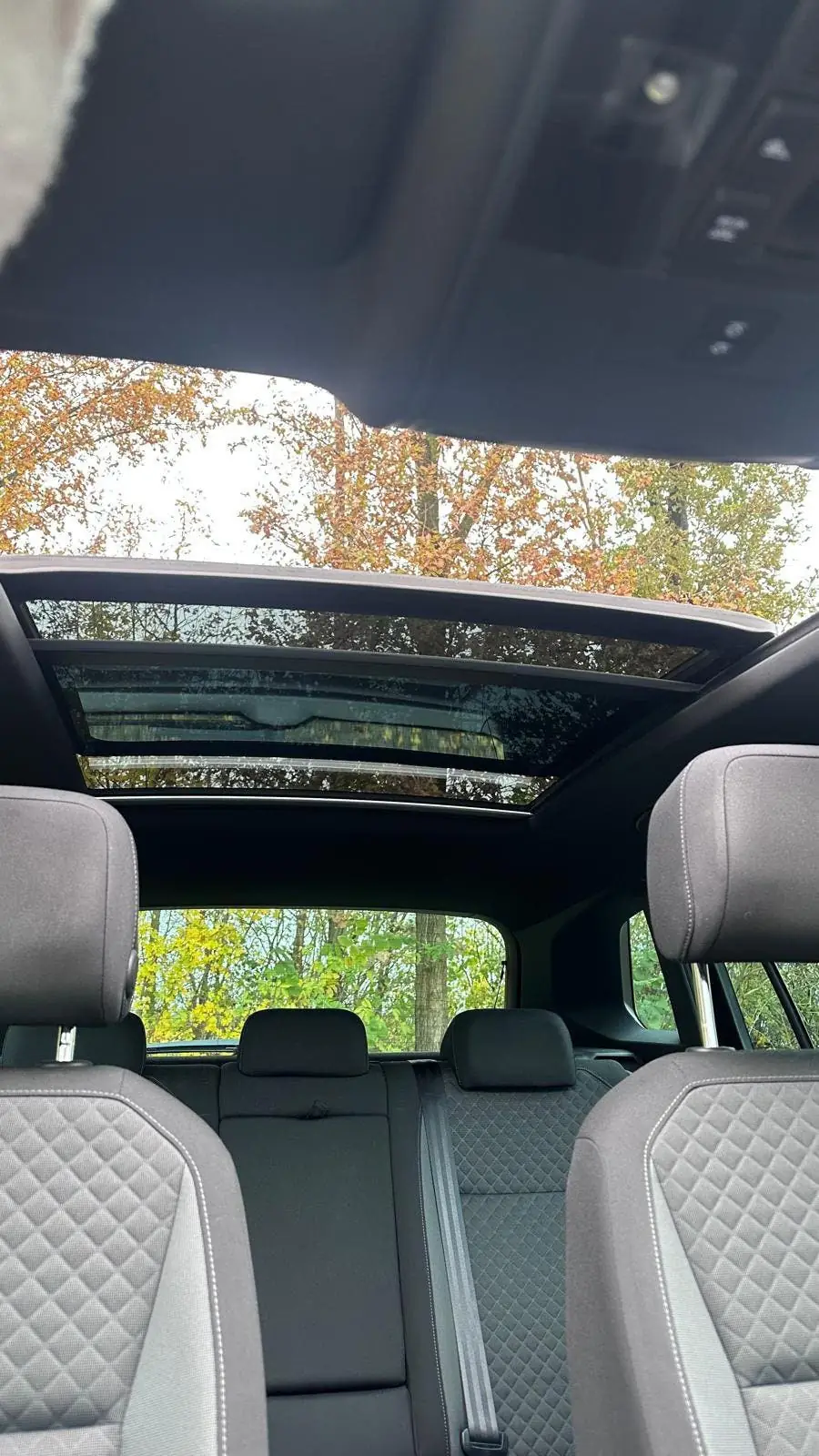 Volkswagen Tiguan 1.5 TSI R-line 150pk 2019 Zwart uit 2019, foto 9