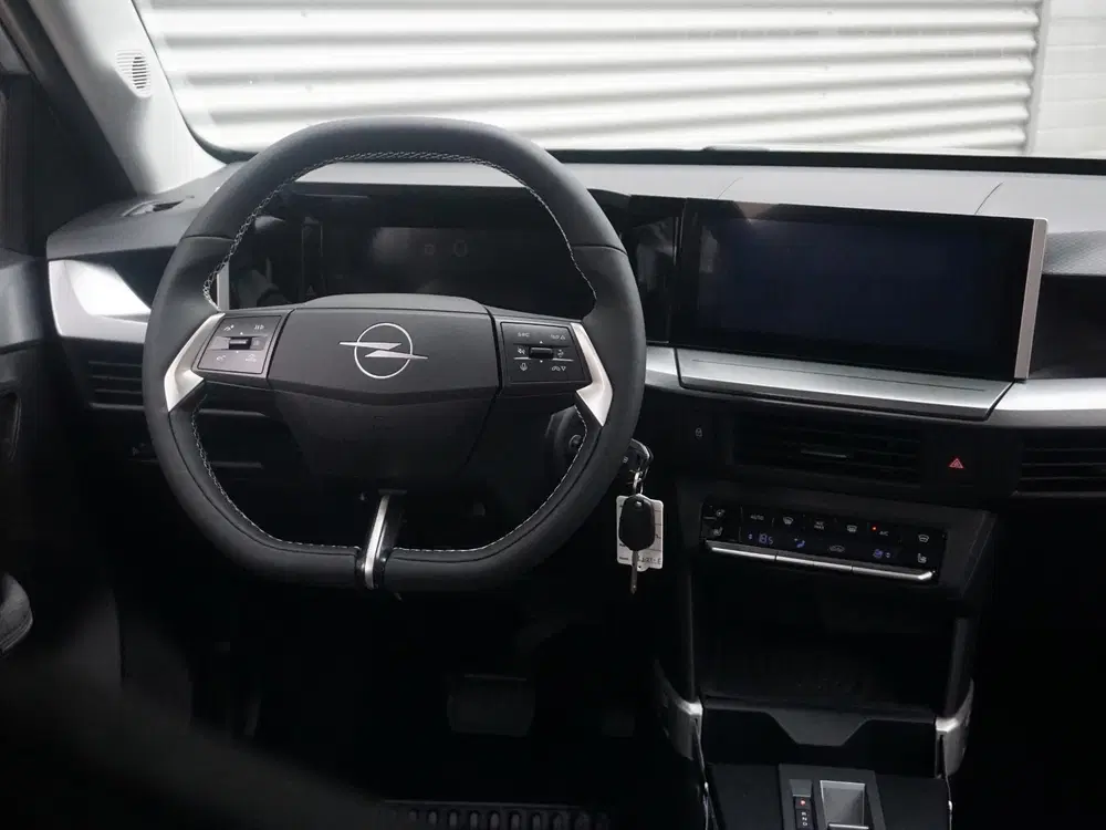 Opel Frontera Electric GS 44 kWh uit 2025, foto 14