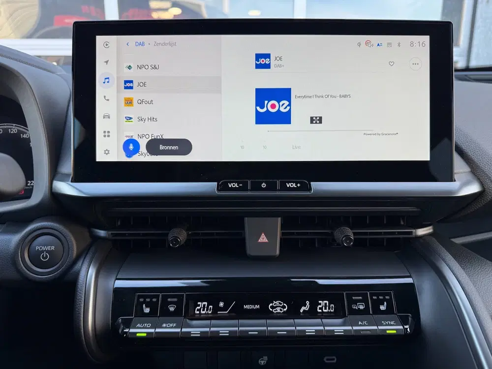 Toyota C-Hr 2.0 Plug-in Hybrid 220 Dynamic uit 2026, foto 12