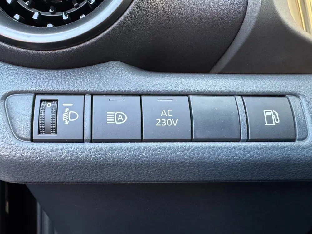 Toyota C-Hr 2.0 Plug-in Hybrid 220 Dynamic uit 2026, foto 19