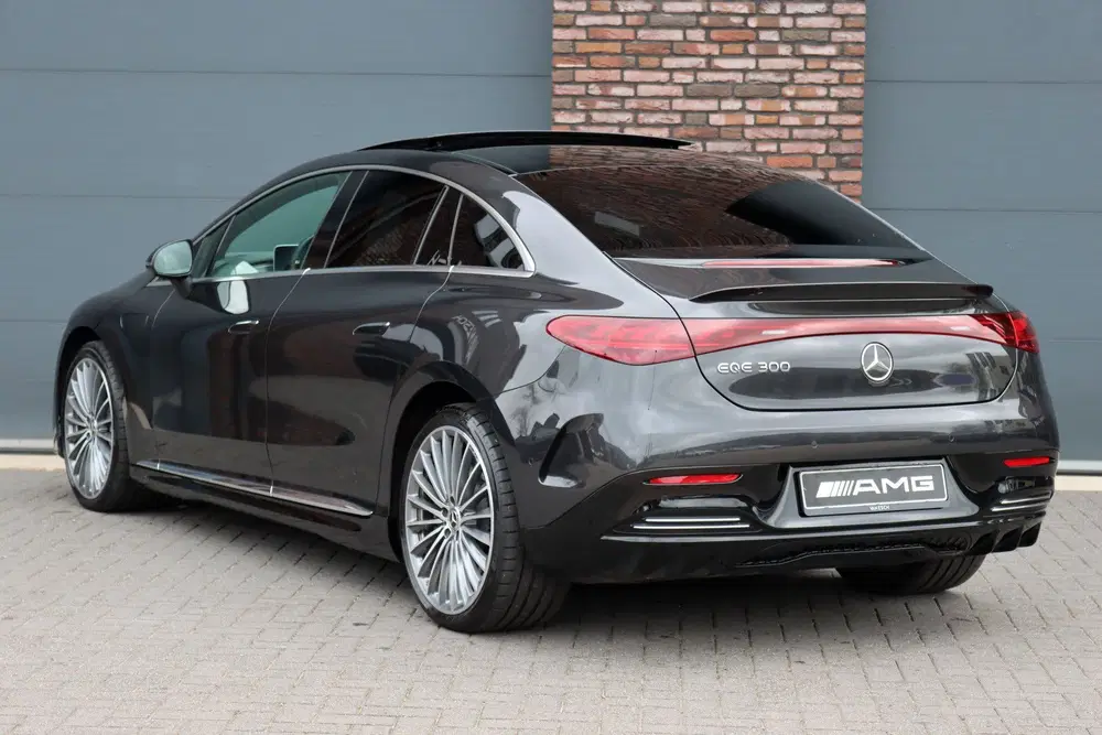 Mercedes-Benz EQE 300 AMG Line 90 kWh uit 2025, foto 5