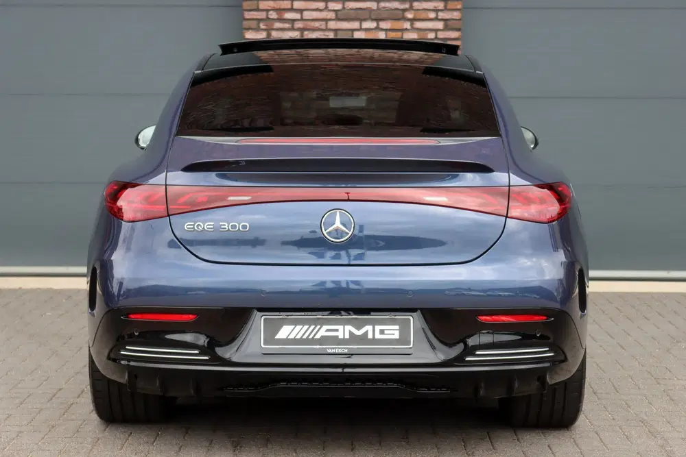 Mercedes-Benz EQE 300 AMG Line 90 kWh uit 2025, foto 15