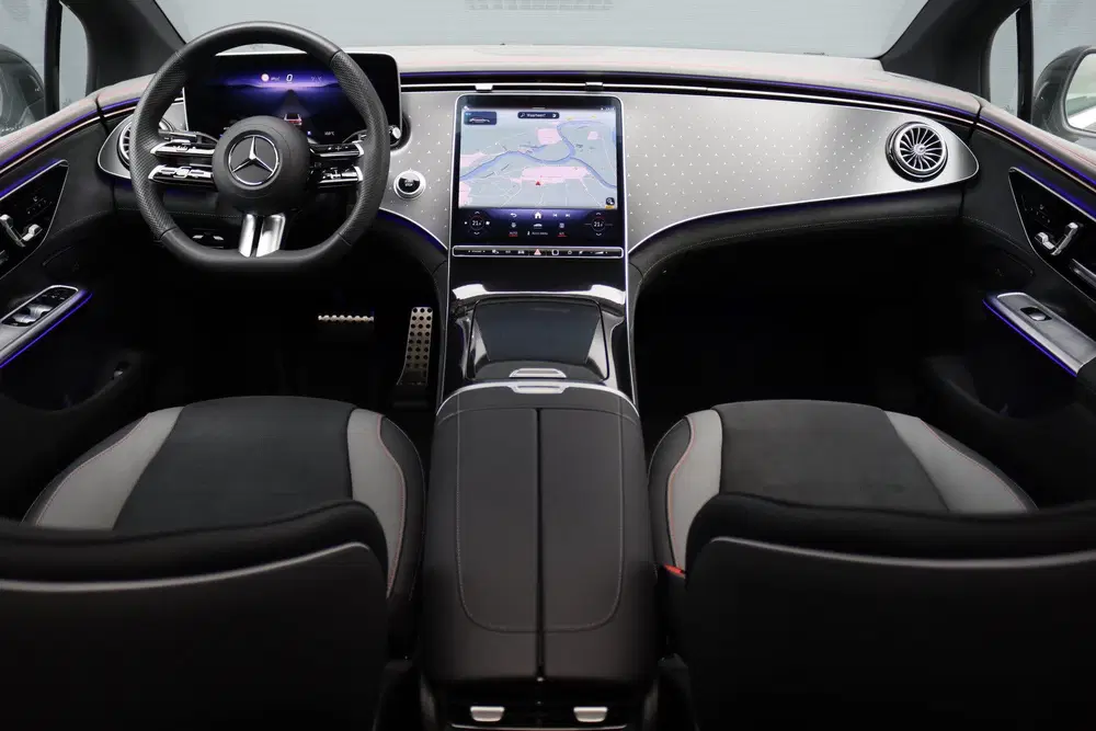 Mercedes-Benz EQE 300 AMG Line 90 kWh uit 2025, foto 2