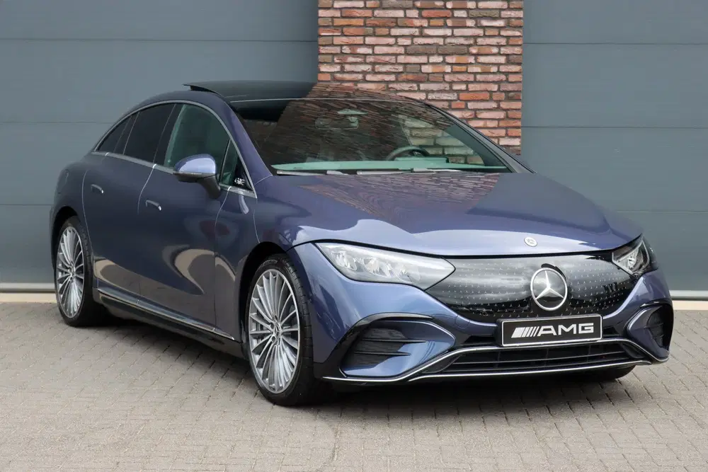 Mercedes-Benz EQE 300 AMG Line 90 kWh uit 2025, foto 3