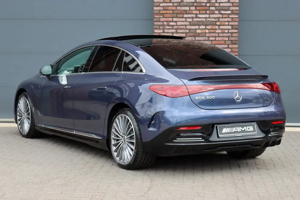 Mercedes-Benz EQE 300 AMG Line 90 kWh uit 2025, foto 5