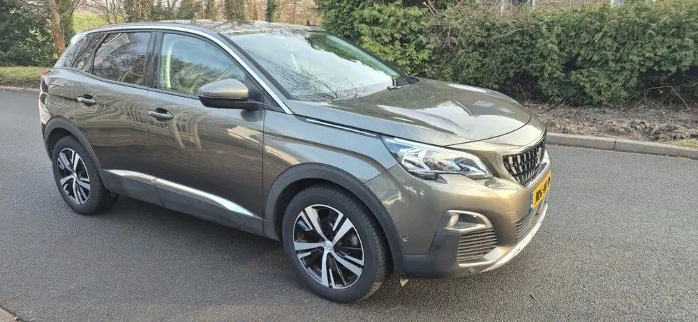 Peugeot 3008 1.2 Pure Tech *trekhaak*Navigatie*camera* uit 2019, foto 7