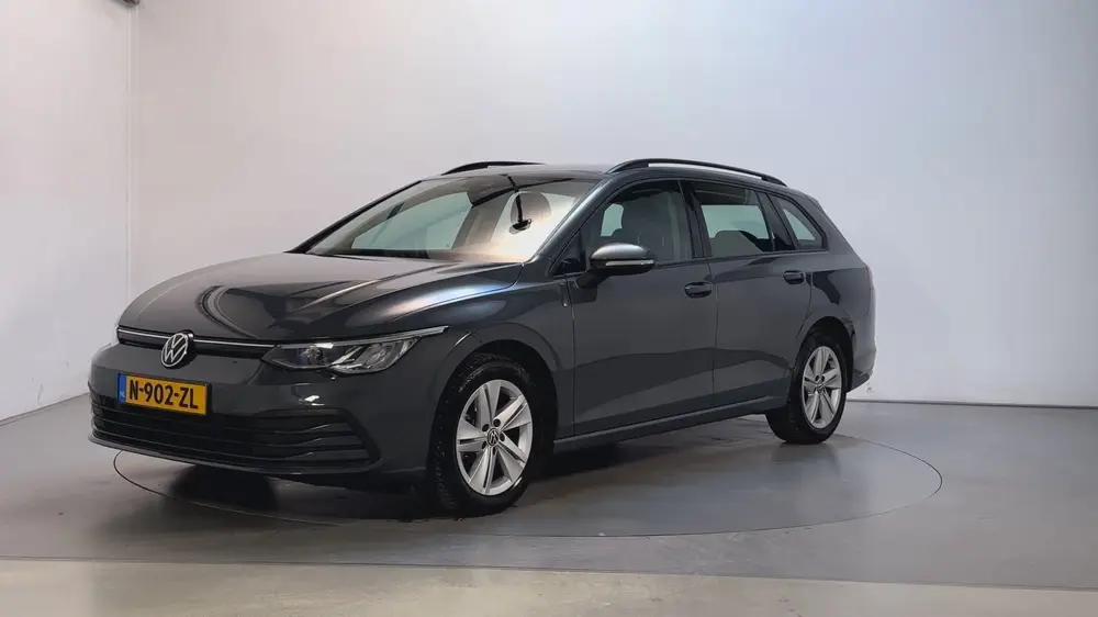 Volkswagen Golf Variant 1.0 TSI 110pk Life Sfeerverlichting uit 2022, foto 7