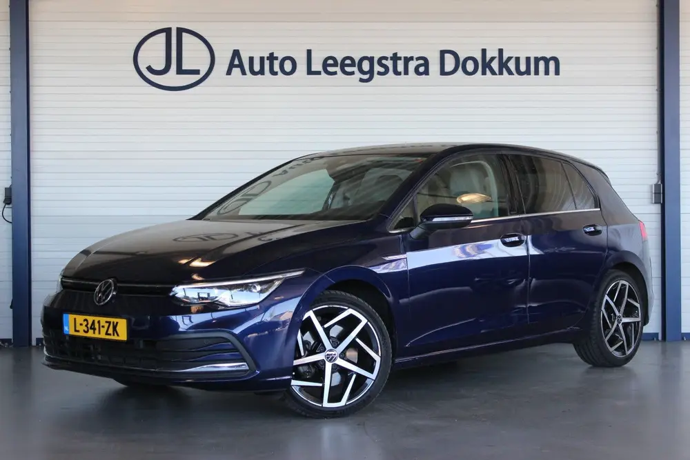 Volkswagen Golf 1.5 eTSI Style Head-Up | Alcantara | DCC | S uit 2020