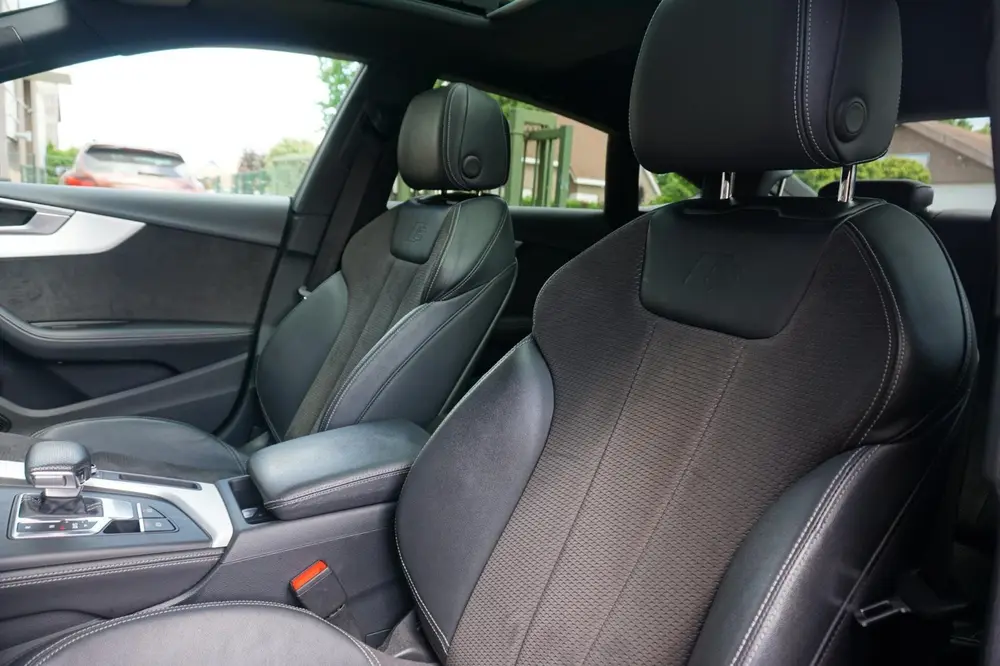 Audi A5 45 TFSI Quattro S-Line 245pk Panodak uit 2019, foto 15