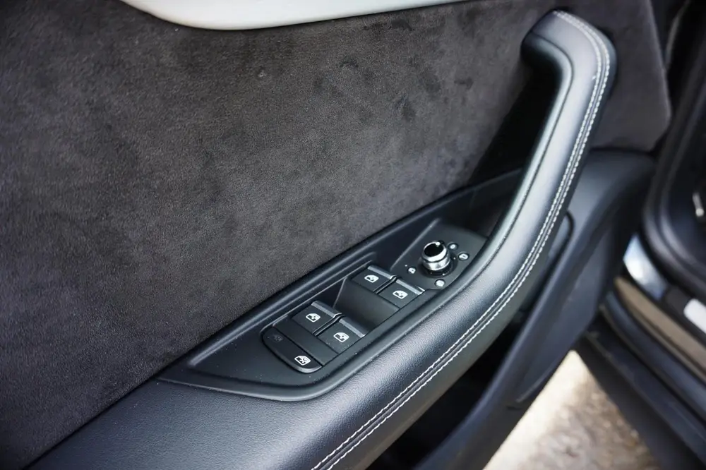 Audi A5 45 TFSI Quattro S-Line 245pk Panodak uit 2019, foto 8