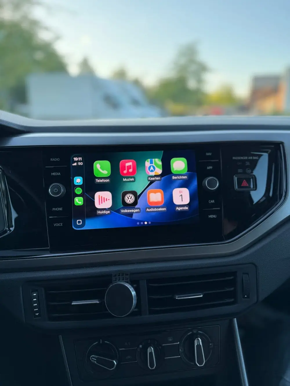 Volkswagen Polo 1.0 TSI 95pk 2019 Zwart uit 2019, foto 14