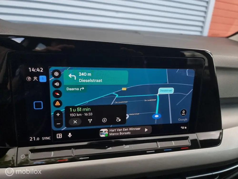Volkswagen Golf Variant 1.0 eTSI Life Business DSG Automaat uit 2020, foto 14
