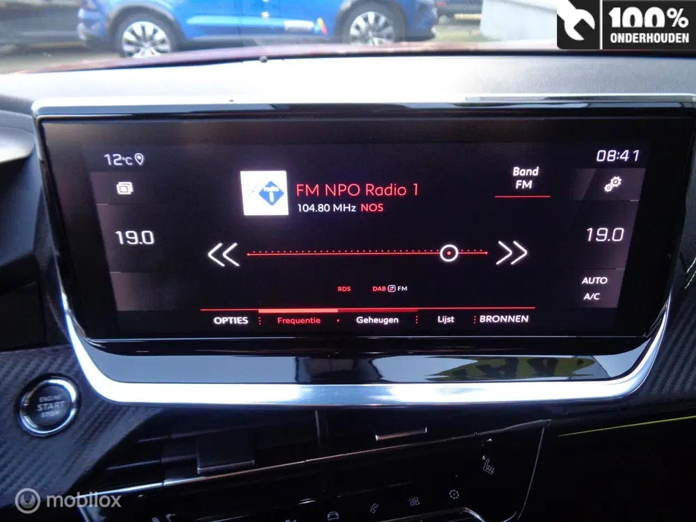 Peugeot 2008 1.2 PureTech GT uit 2021, foto 11