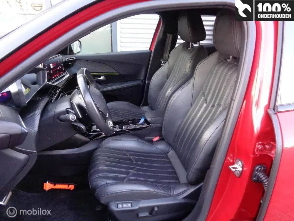 Peugeot 2008 1.2 PureTech GT uit 2021, foto 7