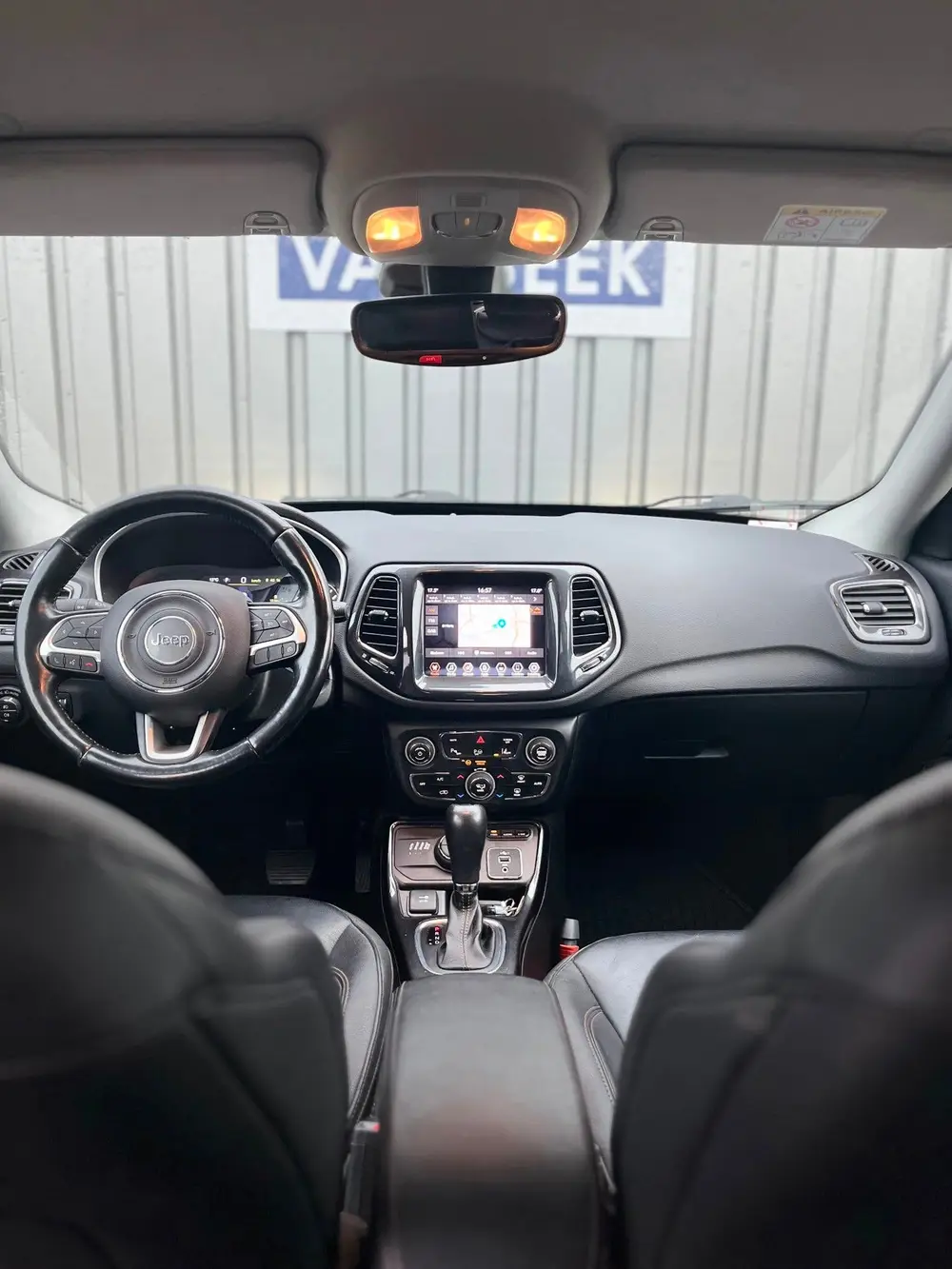 Jeep Compass 4xe 190 Plug-in Hybrid Electric Limited Busines uit 2020, foto 15