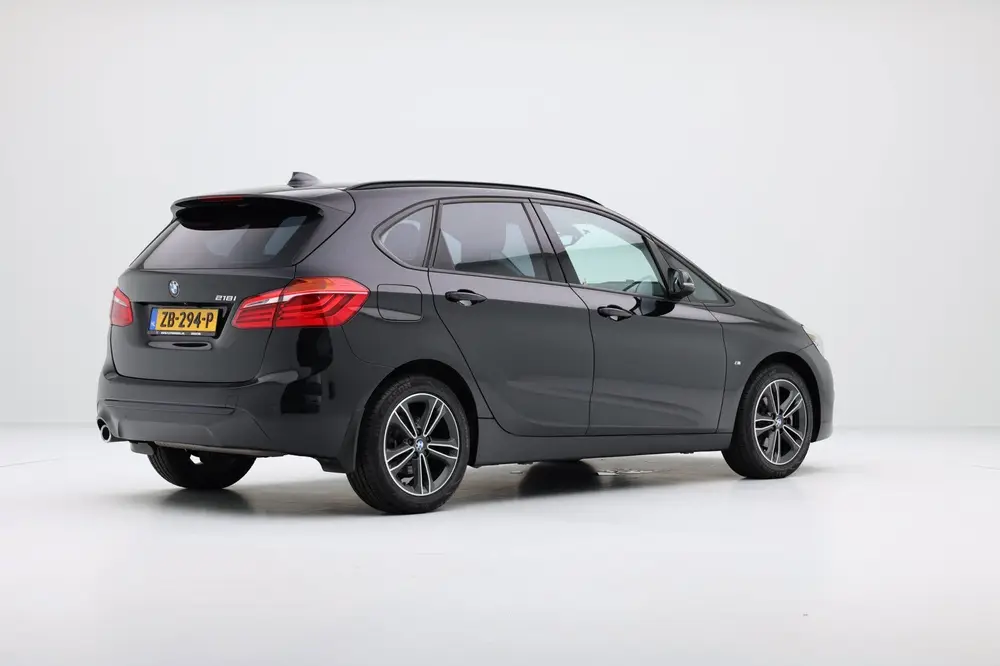 BMW 2-Serie 218i Executive Cam|Clima|LED uit 2019, foto 3