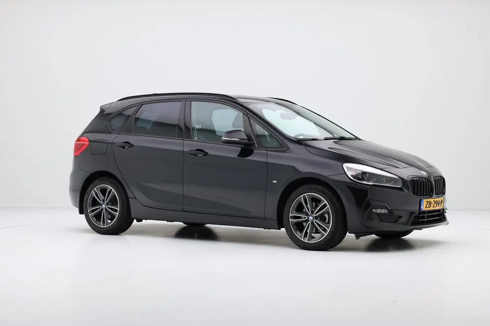 BMW 2-Serie 218i Executive Cam|Clima|LED uit 2019, foto 4