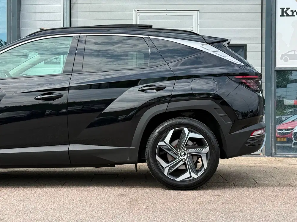 Hyundai TUCSON 1.6 T-GDI PHEV Premium 4WD VOL OPTIES uit 2021, foto 15