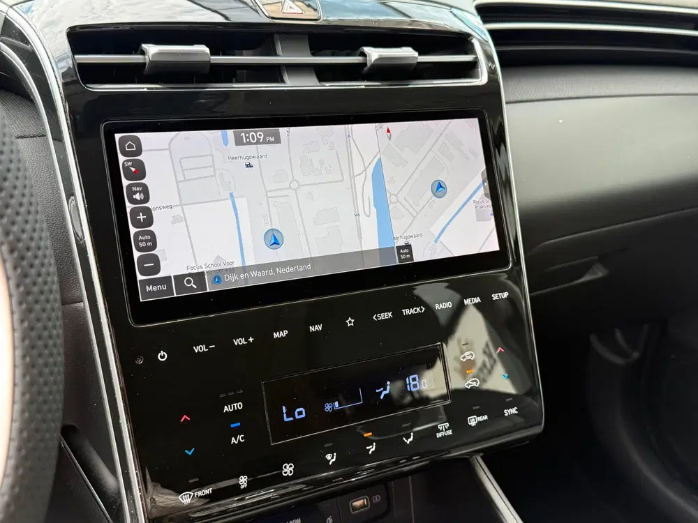 Hyundai TUCSON 1.6 T-GDI PHEV Premium 4WD VOL OPTIES uit 2021, foto 6