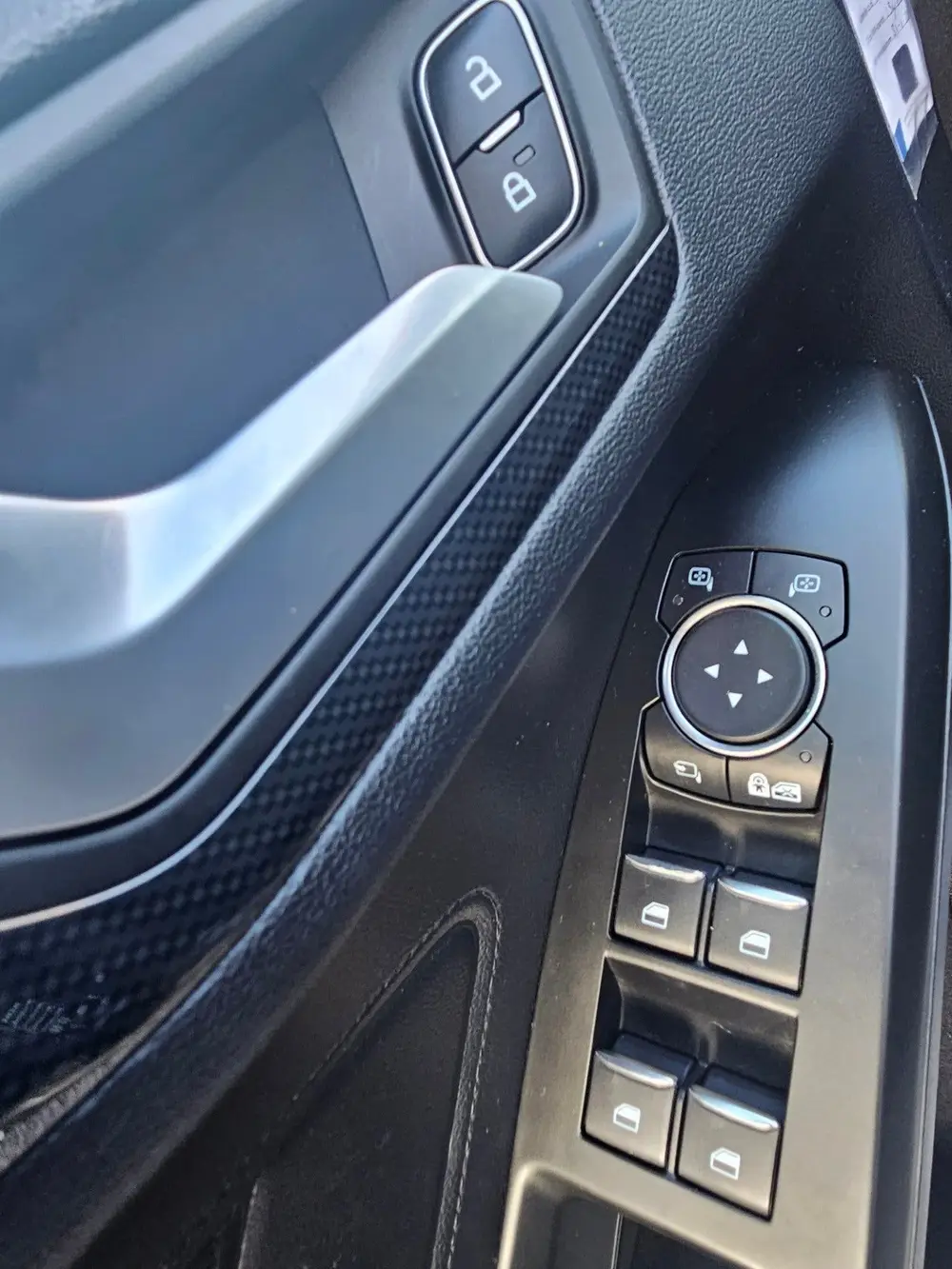 Ford Focus Wagon 1.0 EcoBoost Titanium ST-Line Business Zeer uit 2019, foto 16