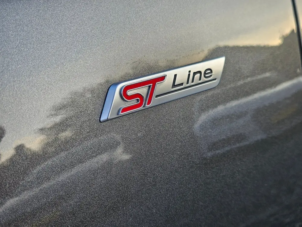 Ford Focus Wagon 1.0 EcoBoost Titanium ST-Line Business Zeer uit 2019, foto 5