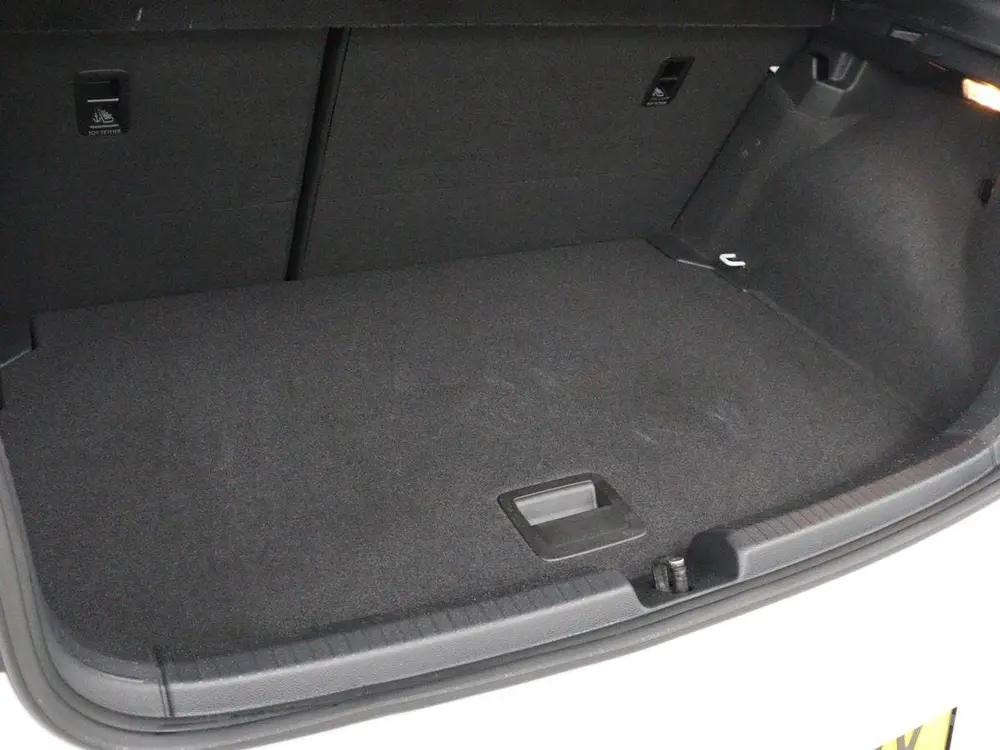 Volkswagen Polo 1.0 TSI Life | Navigatie | Parkeerhulp | Car uit 2022, foto 10