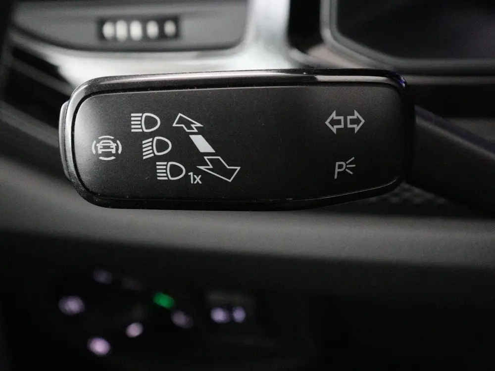 Volkswagen Polo 1.0 TSI Life | Navigatie | Parkeerhulp | Car uit 2022, foto 13
