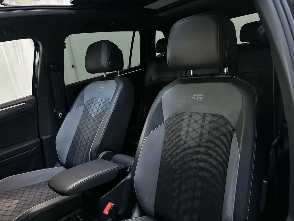 Volkswagen Tiguan Allspace 1.5 TSI R-Line Business+ 7p. LED uit 2022, foto 11