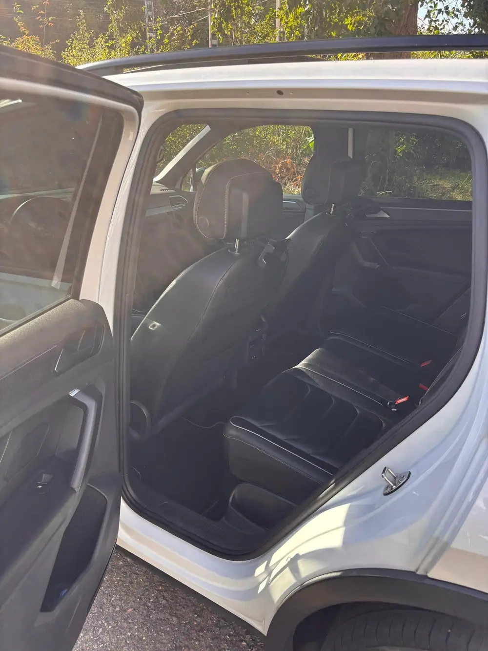 Volkswagen Tiguan 1.4 TSI Ehybrid 245pk DSG 2021 Wit 3xRline uit 2021, foto 19