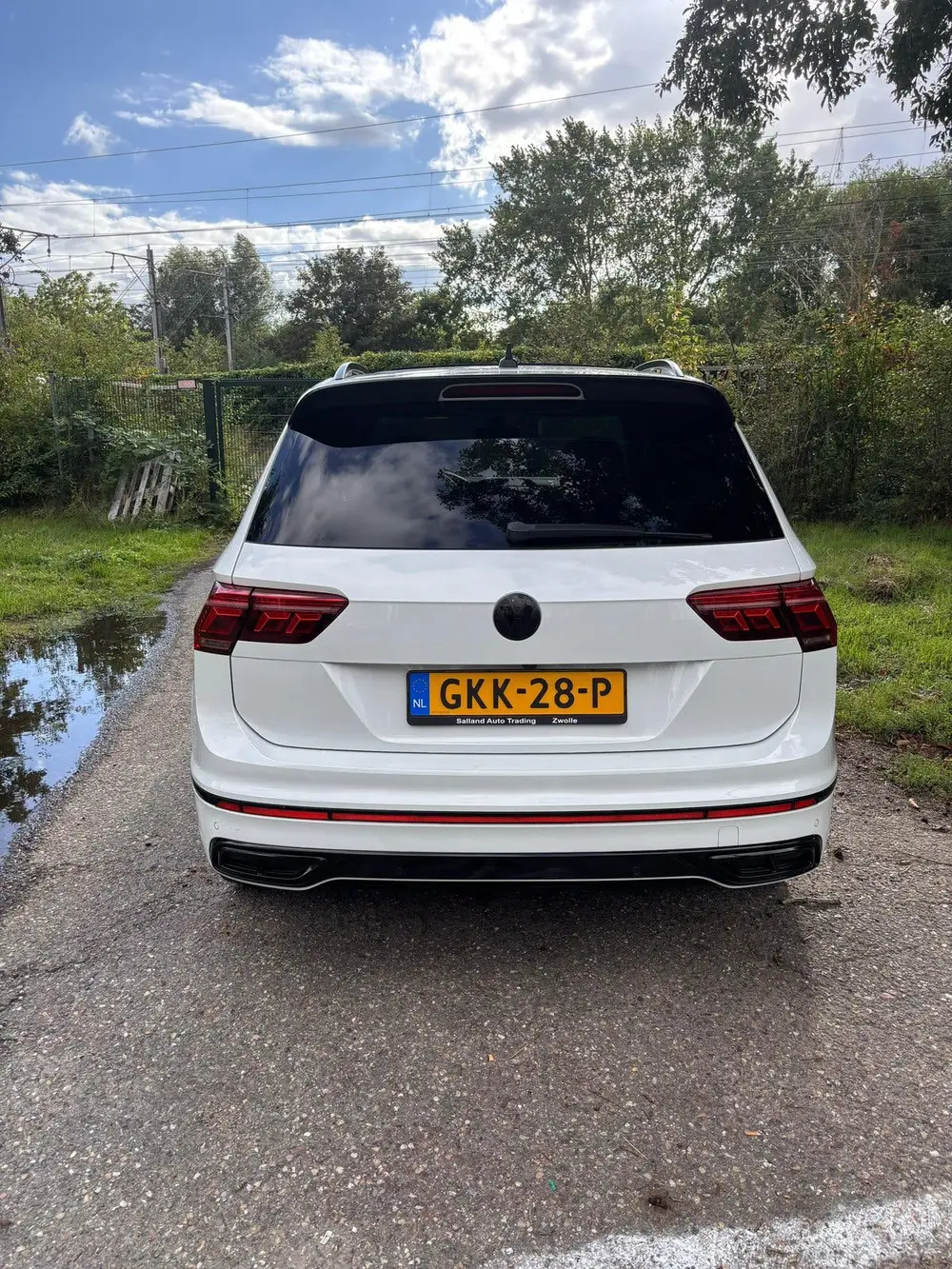 Volkswagen Tiguan 1.4 TSI Ehybrid 245pk DSG 2021 Wit 3xRline uit 2021, foto 3