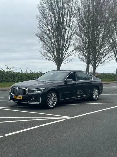 BMW 7-serie 745Le 394pk Iperformance Aut 2020 Grijs uit 2020