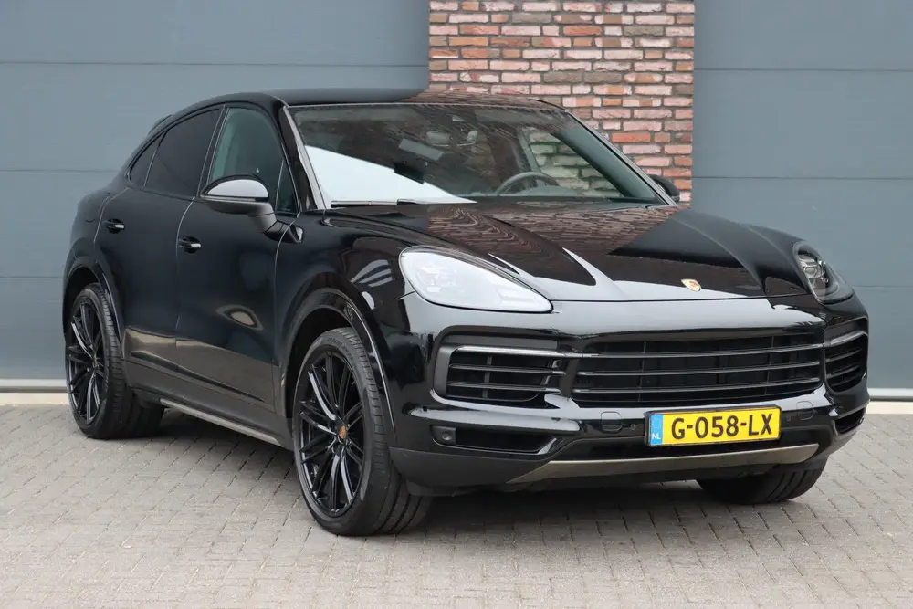 Porsche Cayenne Cayenne Coupé 3.0 Aut8 | Luchtvering | Panoramadak uit 2019, foto 3