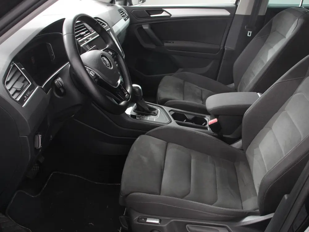 Volkswagen Tiguan 1.5 TSI Comfortline Team DSG Navigatie App uit 2020, foto 9