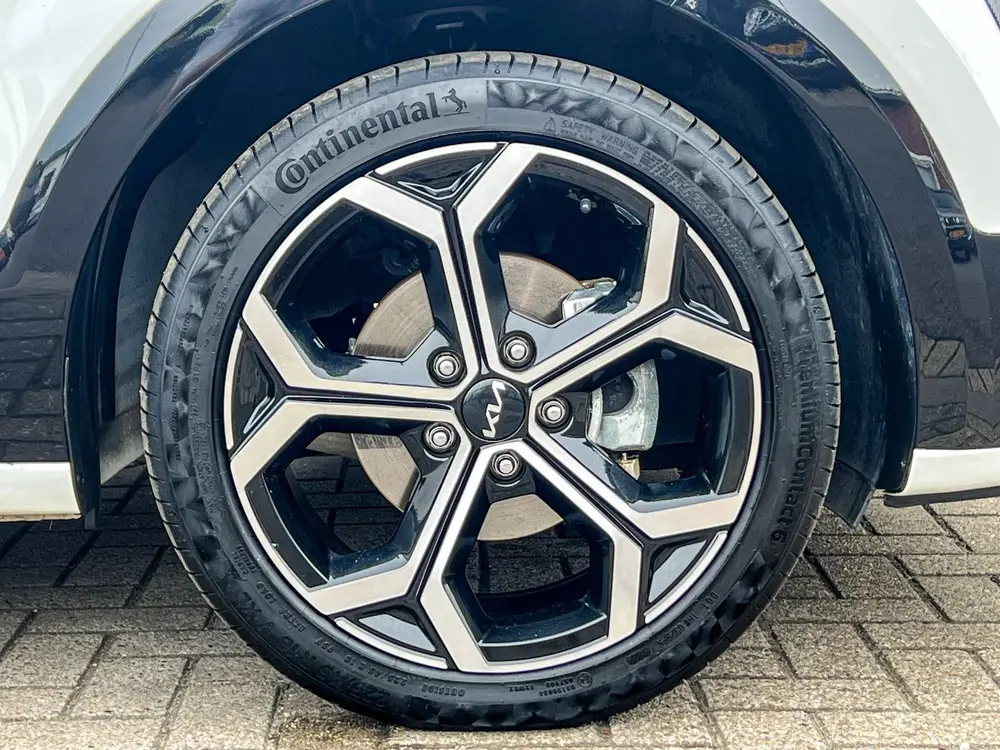 Kia Niro 1.6 GDi Hybrid DynamicLine uit 2023, foto 10