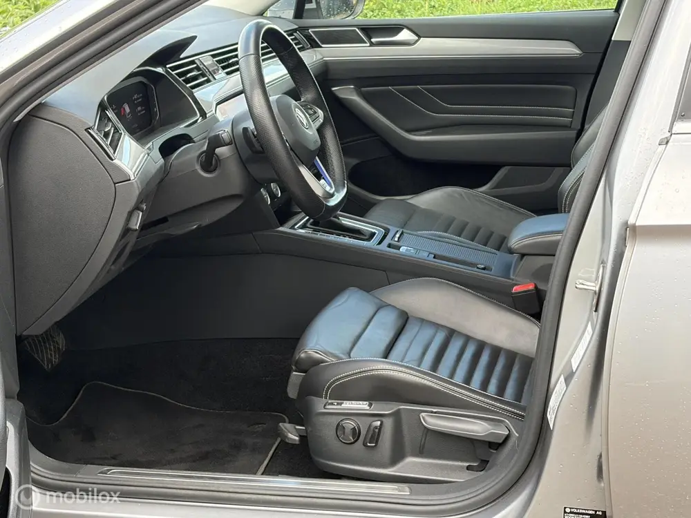 Volkswagen Passat Variant Passat 1.4 GTE - Full options - Nieuwstaat! - BTW uit 2020, foto 8